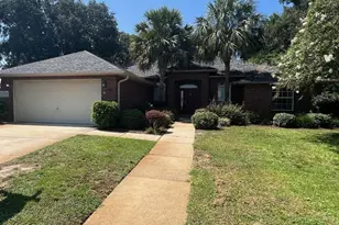 1959 Melissa Oaks Dr, Gulf Breeze, FL 32563 - Photo 1