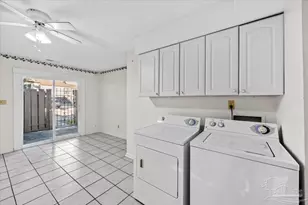 4717 Huron Dr, Pensacola, FL 32507 - Photo 13