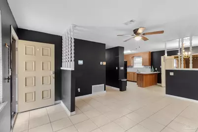 5027 Barbara Ln, Milton, FL 32570 - Photo 7