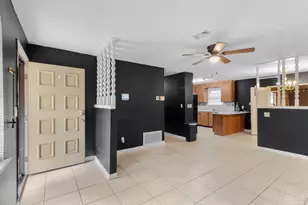 5027 Barbara Ln, Milton, FL 32570 - Photo 7