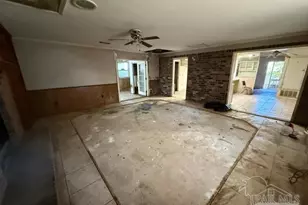 451 E 10 Mile Rd, Pensacola, FL 32534 - Photo 3