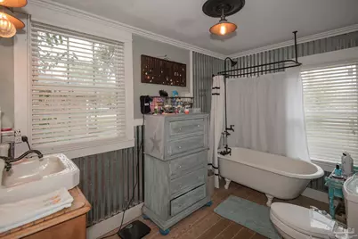 3105 E Lakeview Ave, Pensacola, FL 32503 - Photo 15