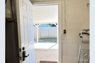 2105 Dora St, Pensacola, FL 32514 - Photo 39