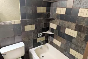 1014 W Gregory St, Pensacola, FL 32501 - Photo 25