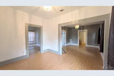 1014 W Gregory St, Pensacola, FL 32501 - Photo 9