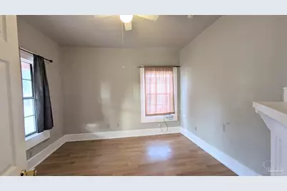 1014 W Gregory St, Pensacola, FL 32501 - Photo 11