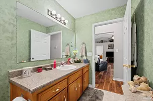 6146 Ashton Woods Cir, Milton, FL 32570 - Photo 25