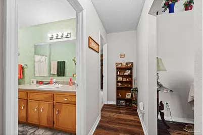 6146 Ashton Woods Cir, Milton, FL 32570 - Photo 21