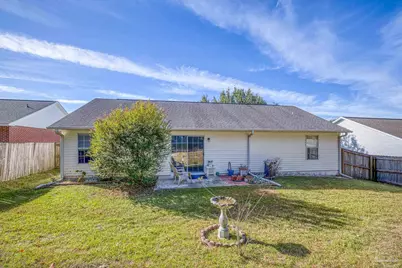 6146 Ashton Woods Cir, Milton, FL 32570 - Photo 41