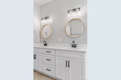 1420 Madelyn Woods Dr, Pensacola, FL 32506 - Photo 37