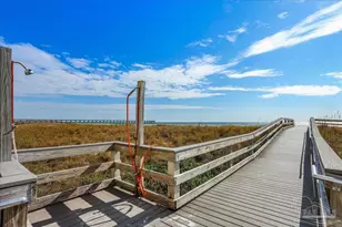 8499 Gulf Blvd, Navarre Beach, FL 32566 - Photo 35