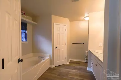 7132 Jennifer Rd, Pensacola, FL 32526 - Photo 27