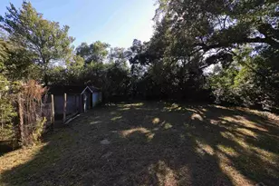 1915 W Wright St, Pensacola, FL 32502 - Photo 3