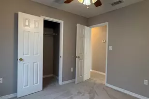 8743 Faye Ct, Navarre, FL 32566 - Photo 11