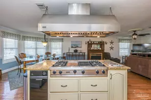 1762 Ensenada Tres, Pensacola Beach, FL 32561 - Photo 19