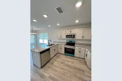 3347 Bliss Ln #7E, Cantonment, FL 32533 - Photo 5