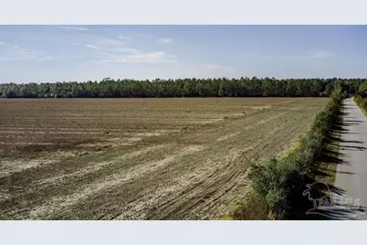 7 Segrest Rd, Pace, FL 32571 - Photo 7