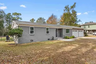 4719 Wildwood Dr, Milton, FL 32570 - Photo 5