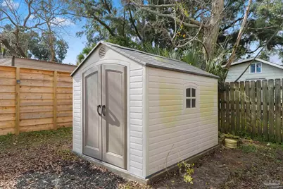 413 S 2nd St, Warrington, FL 32507 - Photo 21