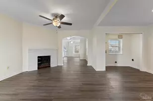 413 S 2nd St, Warrington, FL 32507 - Photo 3