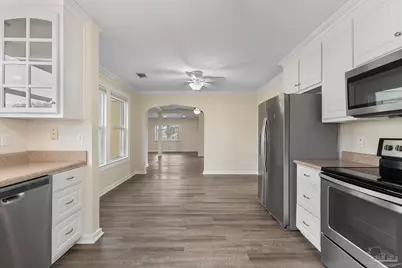 413 S 2nd St, Warrington, FL 32507 - Photo 5
