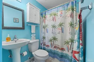 8496 Gulf Blvd, Navarre, FL 32566 - Photo 23