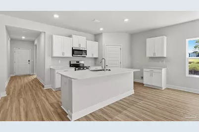 8135 Fox Hunt Dr, Milton, FL 32583 - Photo 3