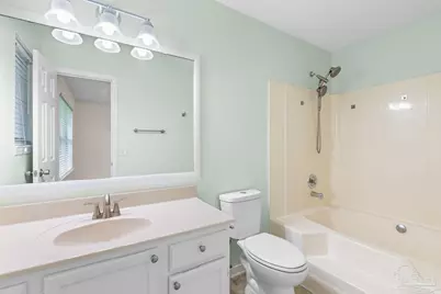 1203 Brook Bend Rd, Pensacola, FL 32506 - Photo 9