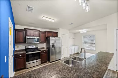 5143 Carmell Ridge Cir, Milton, FL 32570 - Photo 3