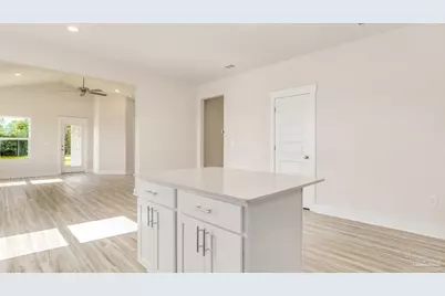 5912 Pelagic Dr, Milton, FL 32583 - Photo 5