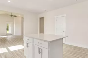 5912 Pelagic Dr, Milton, FL 32583 - Photo 5