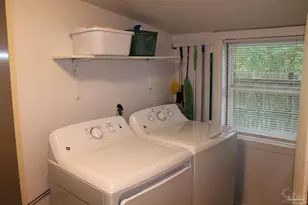 4912 Elsa Ave, Pensacola, FL 32506 - Photo 15