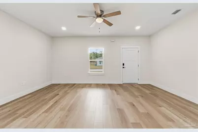 216 Alton Rd, Pensacola, FL 32507 - Photo 13