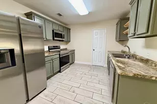 3484 Willow Ln, Gulf Breeze, FL 32563 - Photo 9