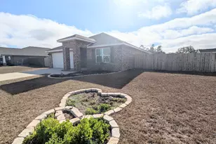 9294 Tara Cir, Milton, FL 32583 - Photo 3