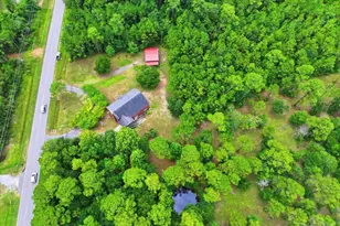 2099 Garcon Point Rd, Milton, FL 32583 - Photo 11