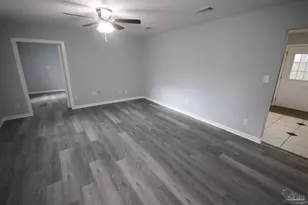 6577 Kennington Cir, Milton, FL 32570 - Photo 9