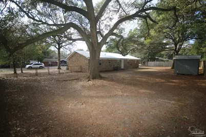 6577 Kennington Cir, Milton, FL 32570 - Photo 49