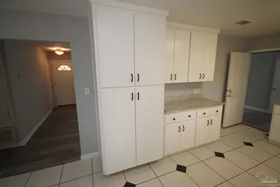 6577 Kennington Cir, Milton, FL 32570 - Photo 13