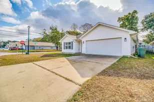 1894 Mary Jo Way, Pensacola, FL 32534 - Photo 3