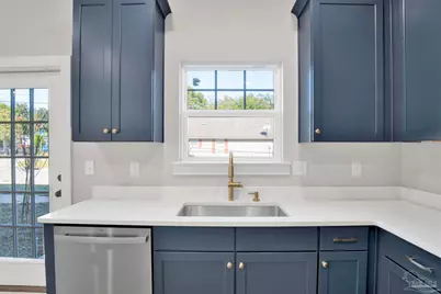 1020 N D St, Pensacola, FL 32501 - Photo 7