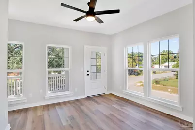 1020 N D St, Pensacola, FL 32501 - Photo 15