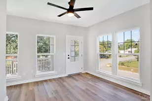 1020 N D St, Pensacola, FL 32501 - Photo 15