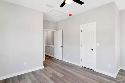 1020 N D St, Pensacola, FL 32501 - Photo 17