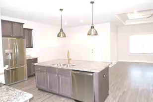 3777 Hawks Landing Cir, Pace, FL 32571 - Photo 5