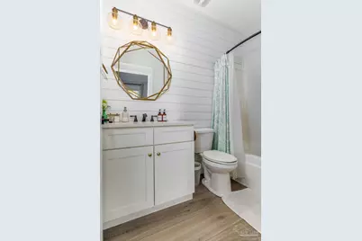 899 E Hatton St, Pensacola, FL 32503 - Photo 13