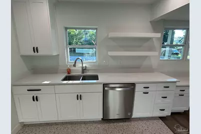 1491 N E St, Pensacola, FL 32501 - Photo 19