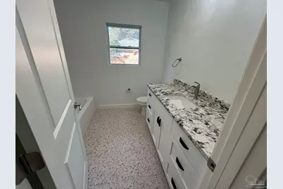 1491 N E St, Pensacola, FL 32501 - Photo 29