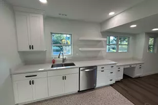 1491 N E St, Pensacola, FL 32501 - Photo 15