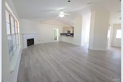 272 S 61st Ave, Pensacola, FL 32506 - Photo 3